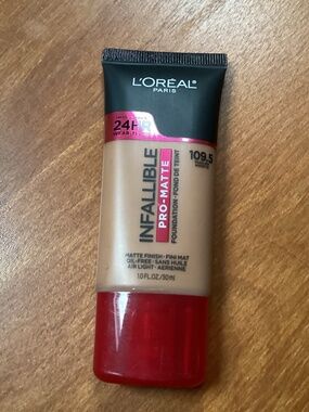 L'Oréal Paris Infallible Pro-Matte Foundation New/sealed Shade 109.5 Hazelnut